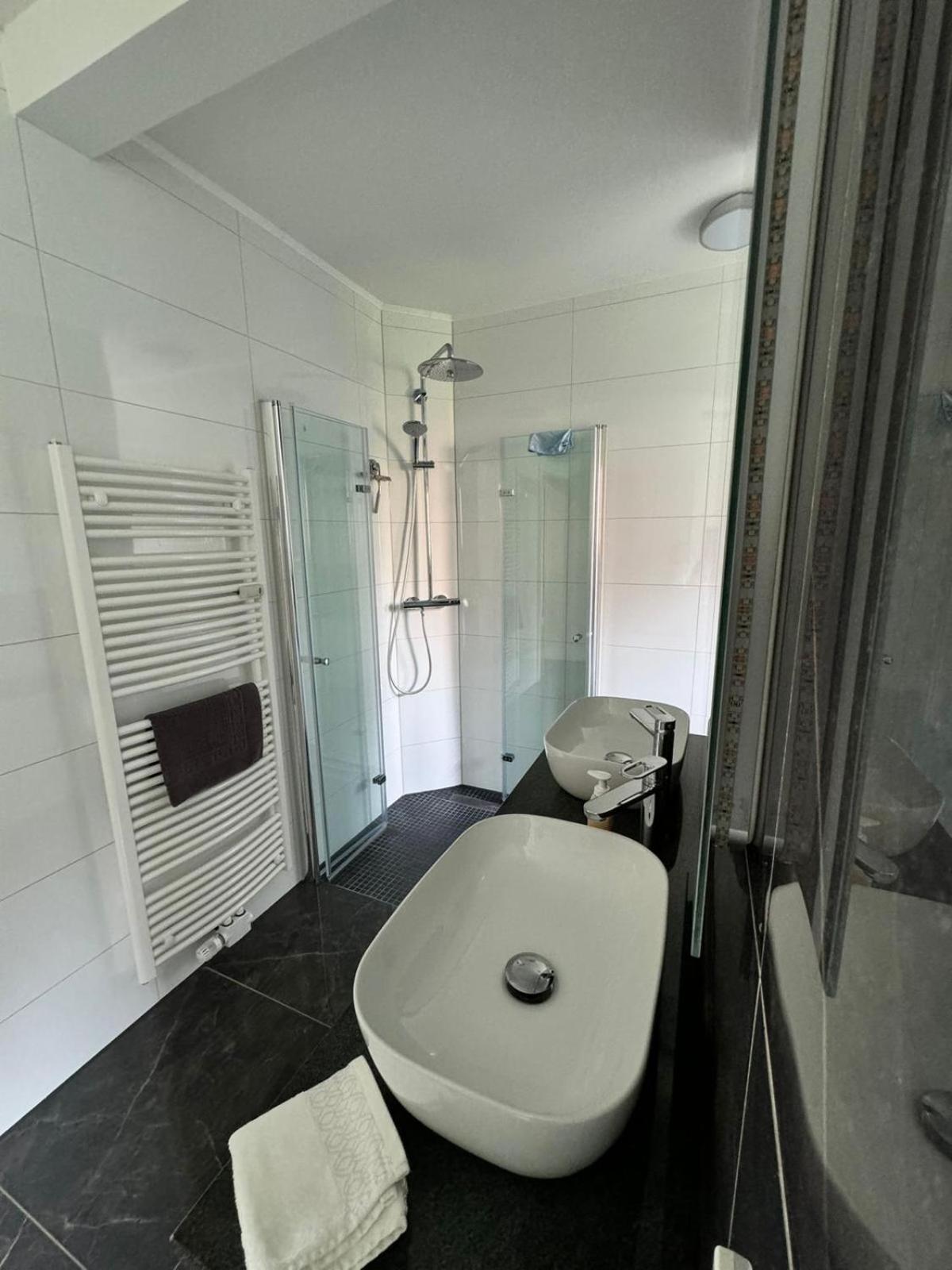 Traumhafte 2-Zimmer-Wohnung Nordenham Luaran gambar